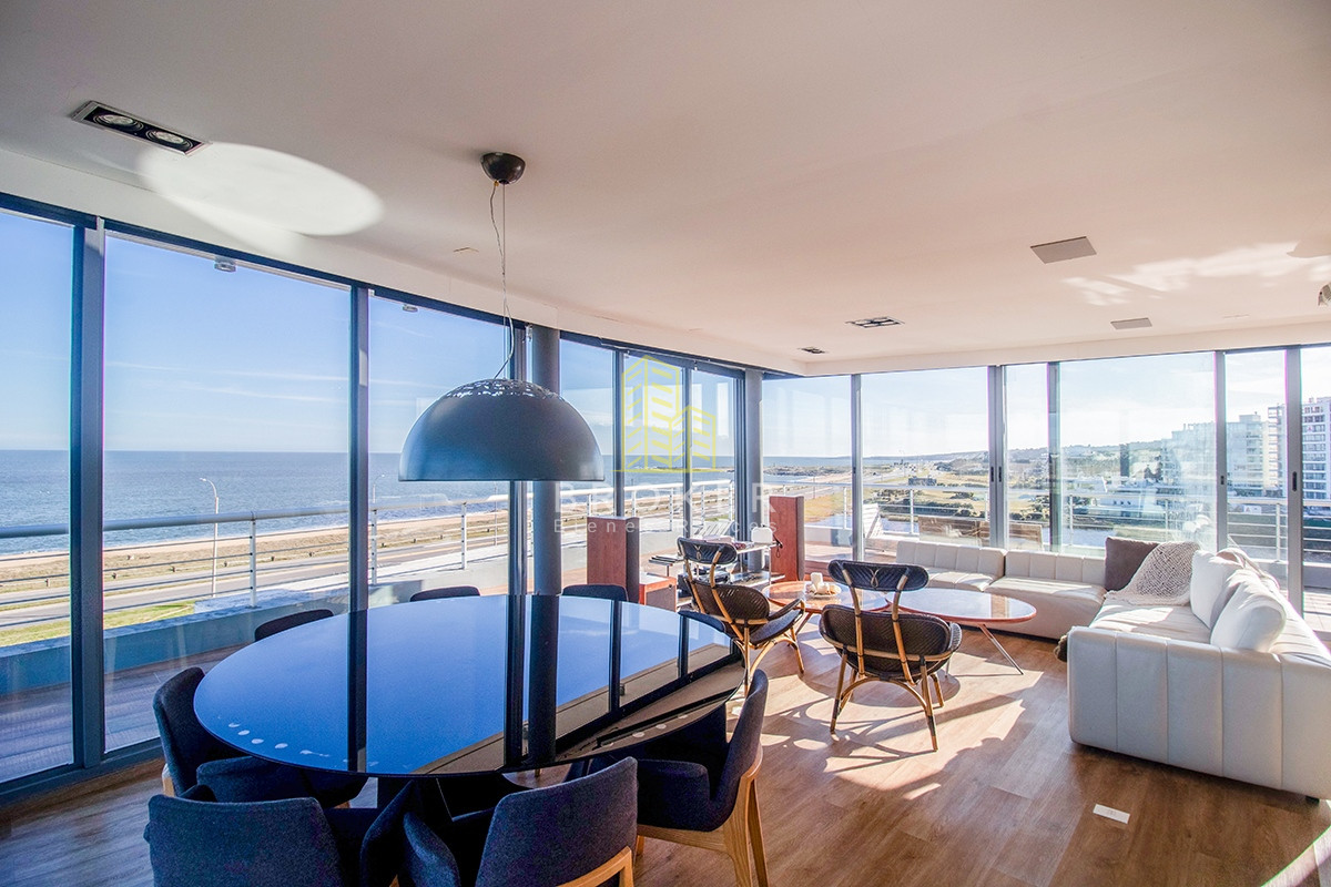 Apartamento ID.1618/Venta_Apartamento_Penthouse_3_Dormitorios_Primera_Linea_Playa_Mansa_y_Vistas_a_la_Laguna_del_Diario_Pinares_Punta_del_Este_Maldonado - Venta Apartamento Penthouse 3 Dormitorios Primera Linea Playa Mansa y Vistas a la Laguna del Diario Pinares Punta del Este Maldonado