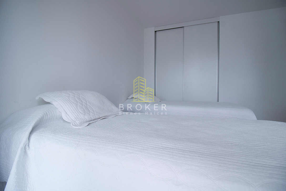 Apartamento ID.729/Apartamento_2_dormitorios_frente_al_Mar,_parada_2_de_la_Brava_Punta_del_Este,_Uruguay._ - Apartamento 2 dormitorios frente al Mar, parada 2 de la Brava Punta del Este, Uruguay. 