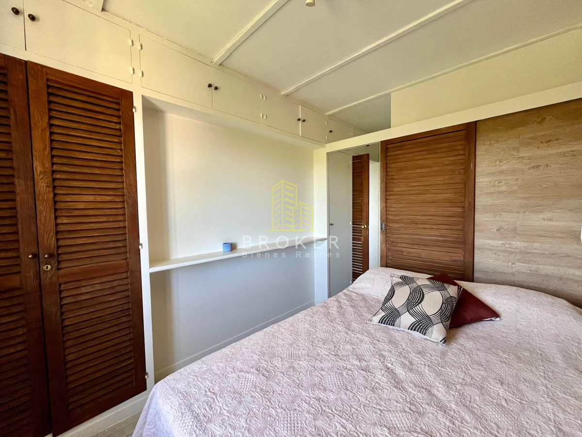 Apartamento ID.852/Apartamento_en_Venta_1_dormitorio_Primera_Linea_Playa_Mansa - Apartamento en Venta 1 dormitorio Primera Linea Playa Mansa