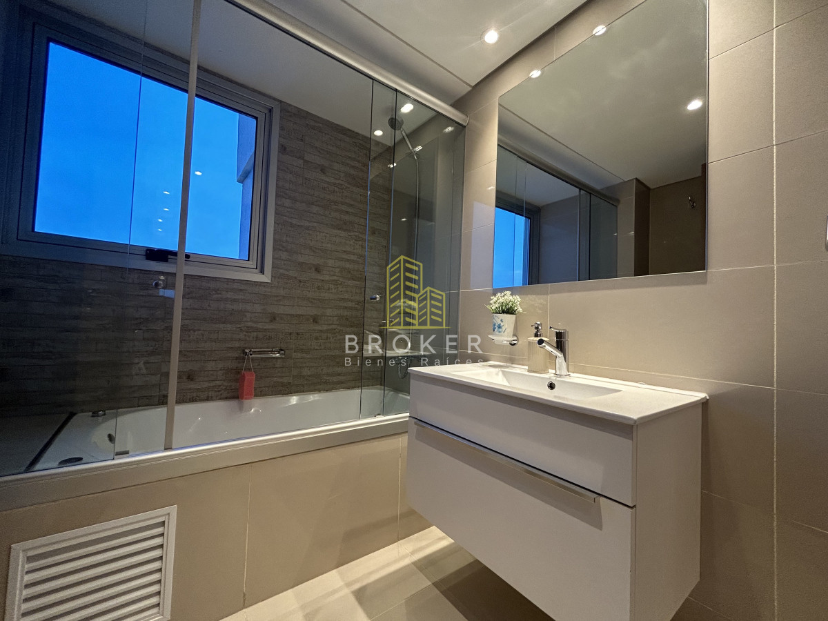 Apartamento ID.2169/Alquiler_de_apartamento_de_lujo_en_Brava,_Punta_Del_Este - Alquiler de apartamento de lujo en Brava, Punta Del Este