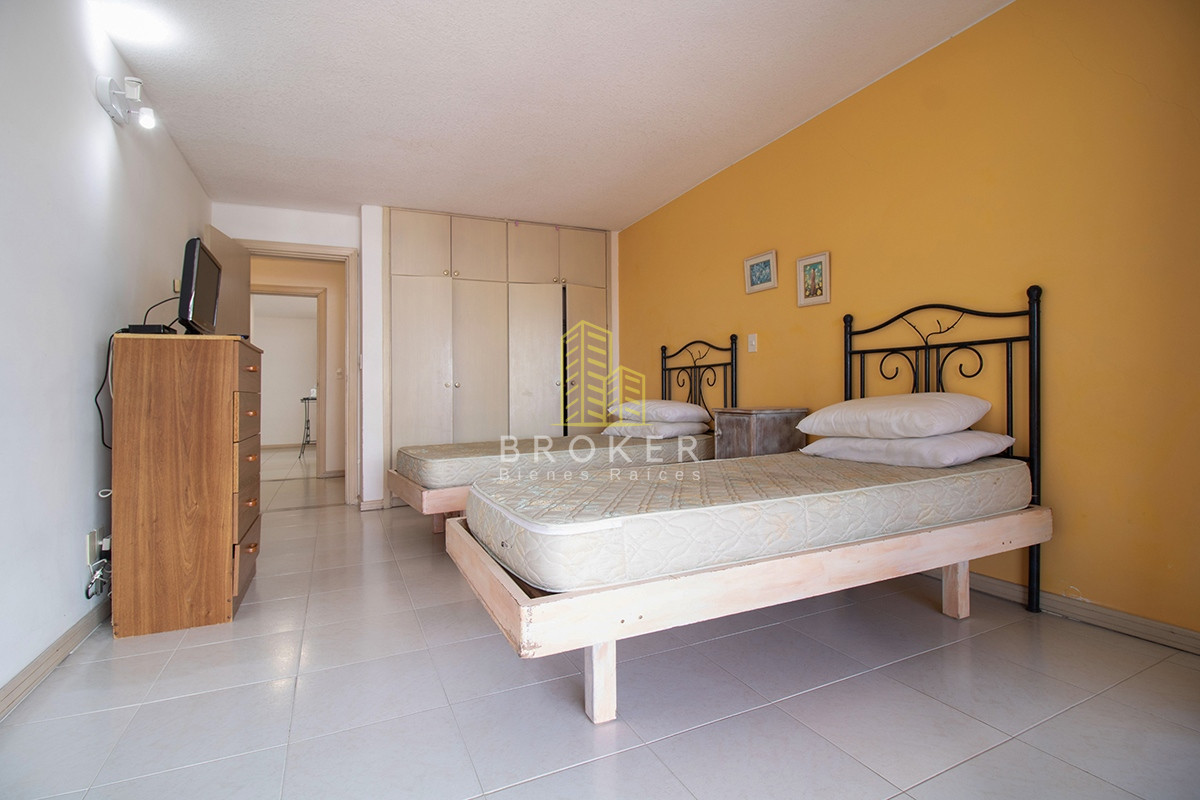 Apartamento ID.765/Apartamento_Penthouse_en_Venta_de_4_dormitorios_en_La_Brava_con_terraza_y_parrillero_con_Vistas_La_Pastora_Punta_del_Este - Apartamento Penthouse en Venta de 4 dormitorios en La Brava con terraza y parrillero con Vistas La Pastora Punta del Este