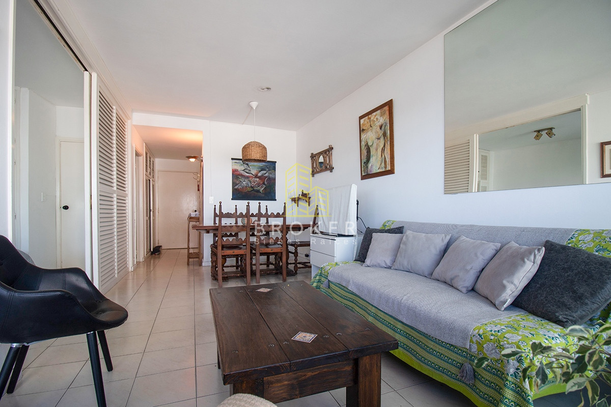 Apartamento ID.682/Apartamento_vista_al_mar_2_Dorm._en_VENTA,_Península,_Punta_del_Este - Apartamento vista al mar 2 Dorm. en VENTA, Península, Punta del Este