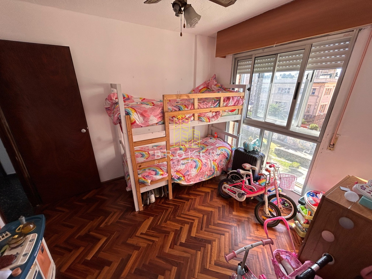 Apartamento ID.1012/Apto_3_dormitorios_en_VENTA_en_Barrio_Sur_frente_a_la_rambla - Apto 3 dormitorios en VENTA en Barrio Sur frente a la rambla