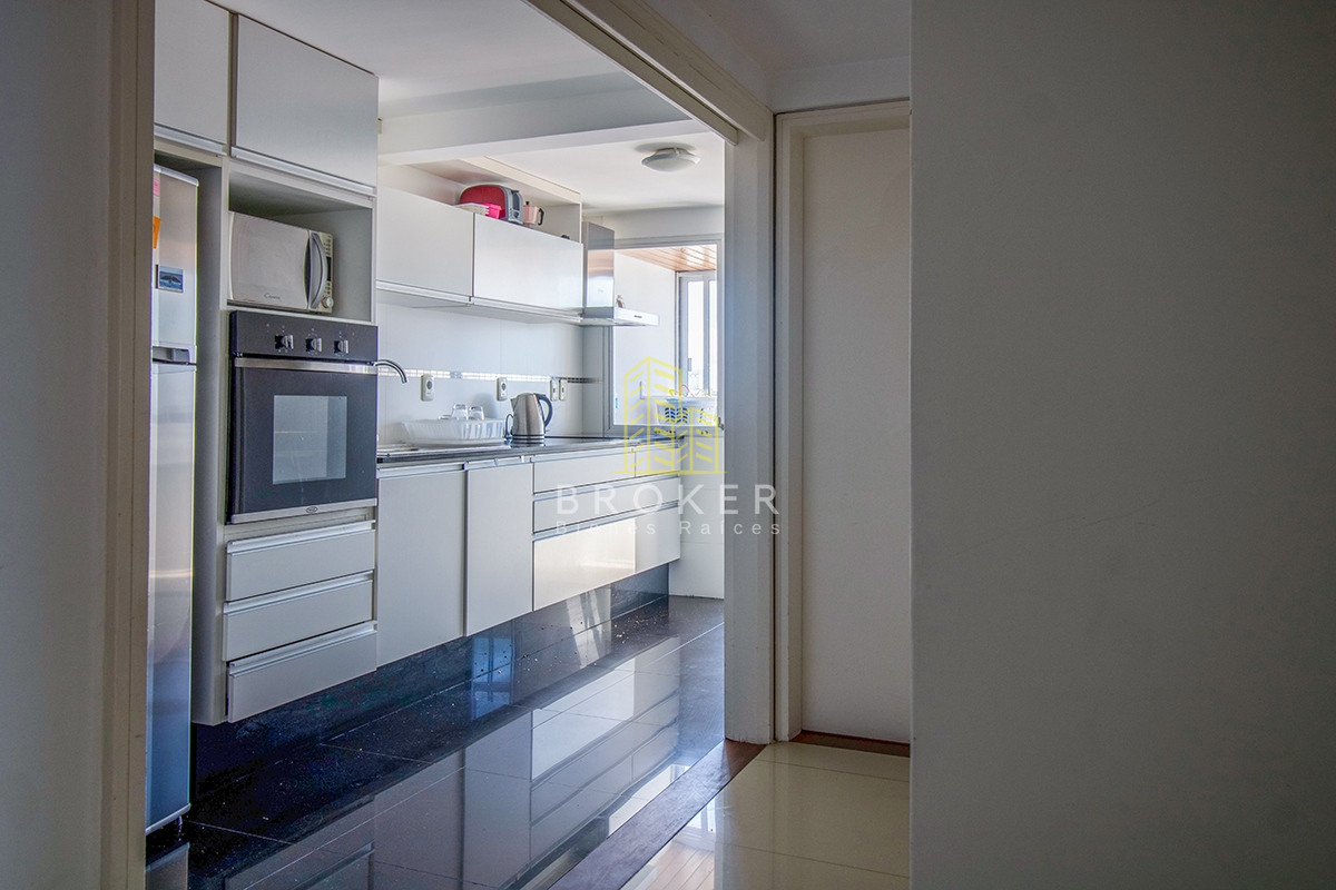 Apartamento ID.785/Oportunidad_en_venta_de_apartamento_con_vista_al_mar_en_Peninsula_-_Punta_del_este - Oportunidad en venta de apartamento con vista al mar en Peninsula - Punta del este