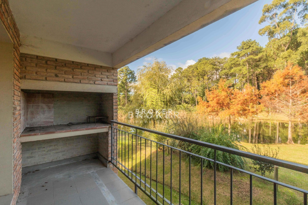 Apartamento ID.1151/Venta_apartamento_de_2_dorm._y_2_baños_con_parrillero__HARAS_DEL_LAGO - Venta apartamento de 2 dorm. y 2 baños con parrillero  HARAS DEL LAGO