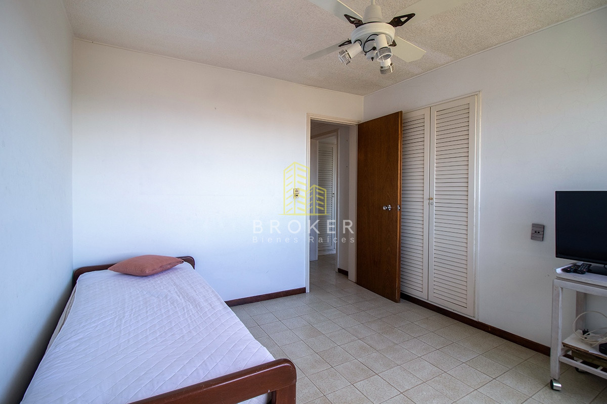 Apartamento ID.1741/Oportunidad_venta_de_apartamento_piso_alto_en_Roosevelt,_dos_dormitorios._Punta_del_Este,_Uruguay. - Oportunidad venta de apartamento piso alto en Roosevelt, dos dormitorios. Punta del Este, Uruguay.