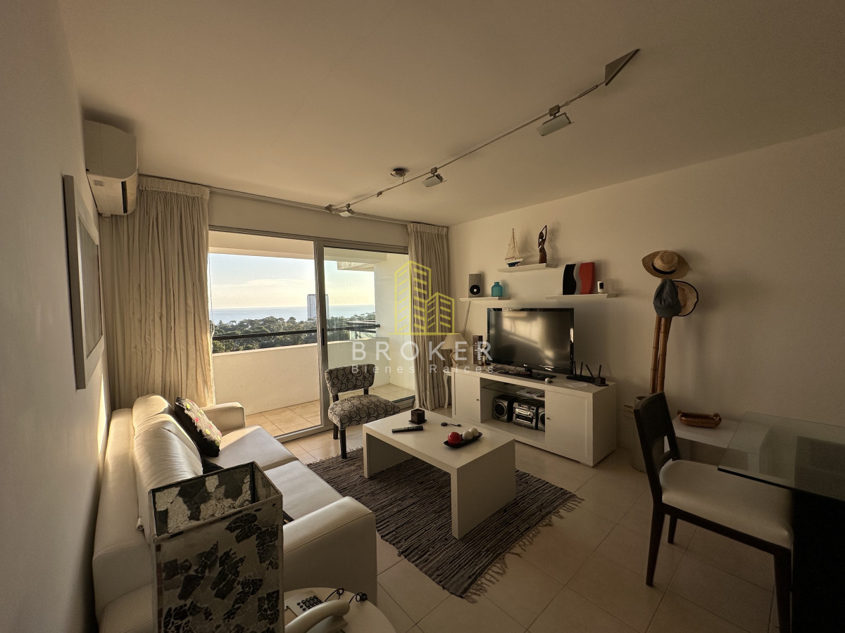 Apartamento ID.2306/Venta_departamento_Punta_del_Este_2_dormitorios_piso_alto_con_vista_a_toda_la_mansa._Punta_del_Este,_Uruguay. - Venta departamento Punta del Este 2 dormitorios piso alto con vista a toda la mansa. Punta del Este, Uruguay.