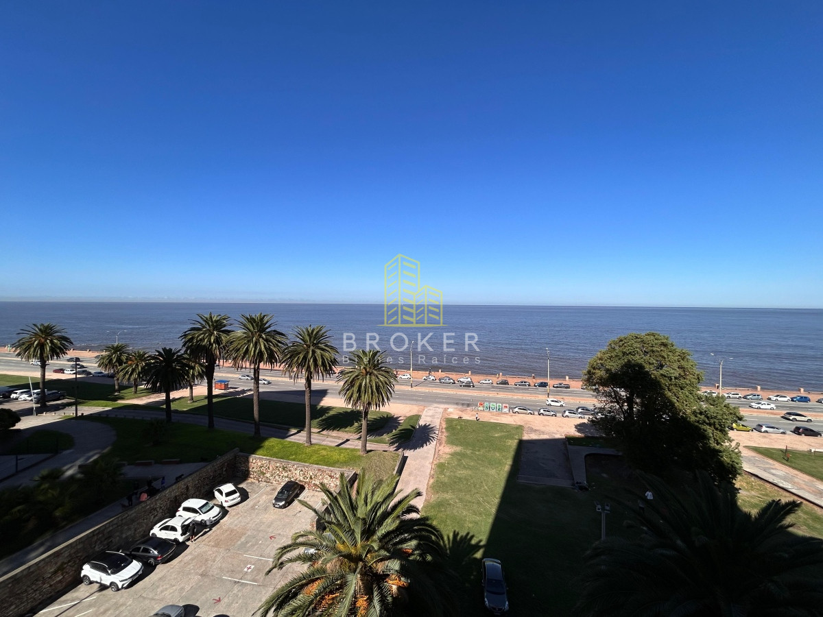 Apartamento ID.1012/Apto_3_dormitorios_en_VENTA_en_Barrio_Sur_frente_a_la_rambla - Apto 3 dormitorios en VENTA en Barrio Sur frente a la rambla