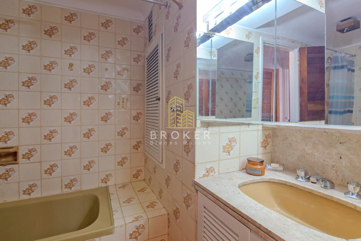 Apartamento ID.2397/Venta_Apartamento,_4_dormitorios,_Península,_Punta_del_Este - Venta Apartamento, 4 dormitorios, Península, Punta del Este