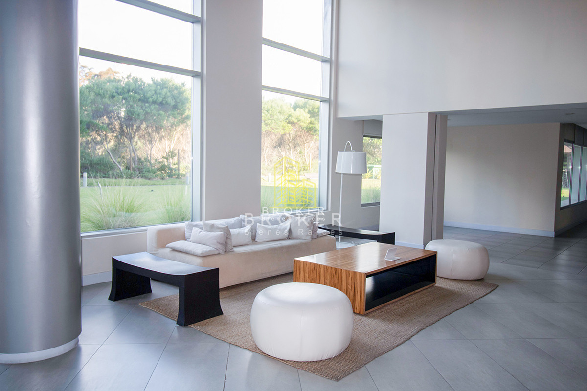 Apartamento ID.8842/Alquiler_de_temporada_espectacular_departamento_en_Edificio_Ocean_Drive - Alquiler de temporada espectacular departamento en Edificio Ocean Drive