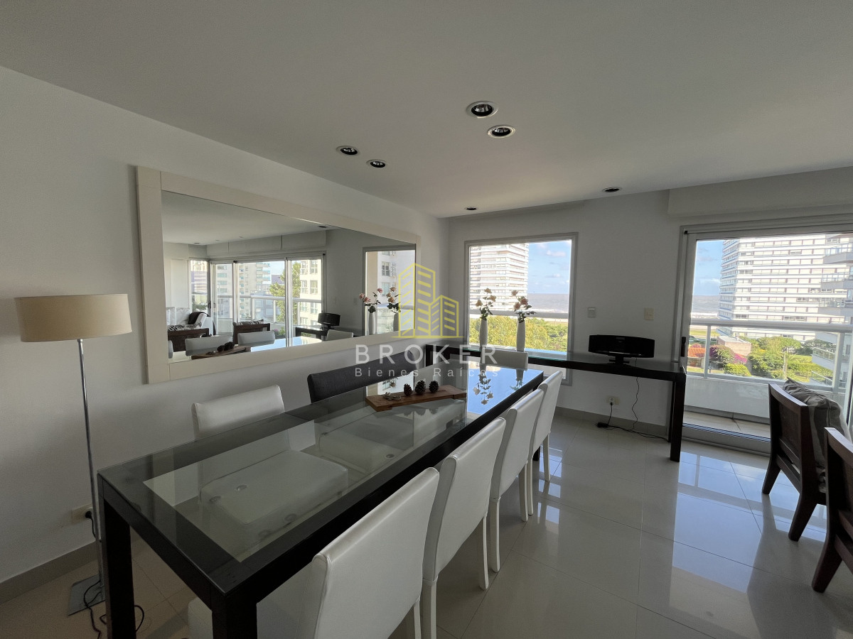 Apartamento ID.2152/Apartamento_3_Dormitorios_mas_dependencia_en_Alquiler_de_Temporada_en_la_Brava_con_Vista_al_Mar__Punta_del_Este_Maldonado - Apartamento 3 Dormitorios mas dependencia en Alquiler de Temporada en la Brava con Vista al Mar  Punta del Este Maldonado