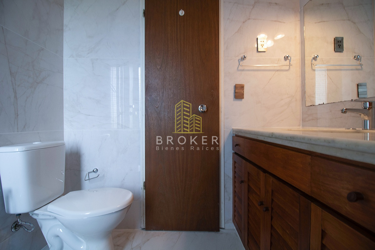 Apartamento ID.1741/Oportunidad_venta_de_apartamento_piso_alto_en_Roosevelt,_dos_dormitorios._Punta_del_Este,_Uruguay. - Oportunidad venta de apartamento piso alto en Roosevelt, dos dormitorios. Punta del Este, Uruguay.