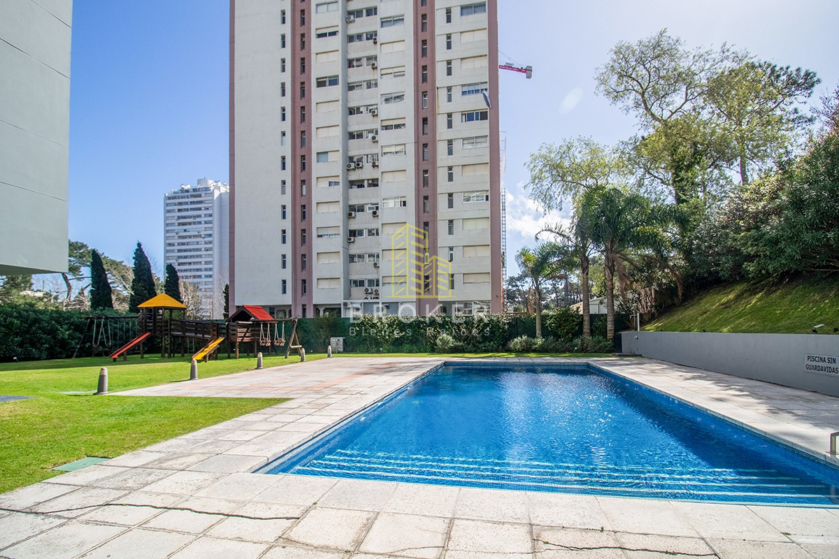 Apartamento ID.1610/Venta_Apartamentro_2_dormitoris_2_baños_en_Punta_del_Este - Venta Apartamentro 2 dormitoris 2 baños en Punta del Este