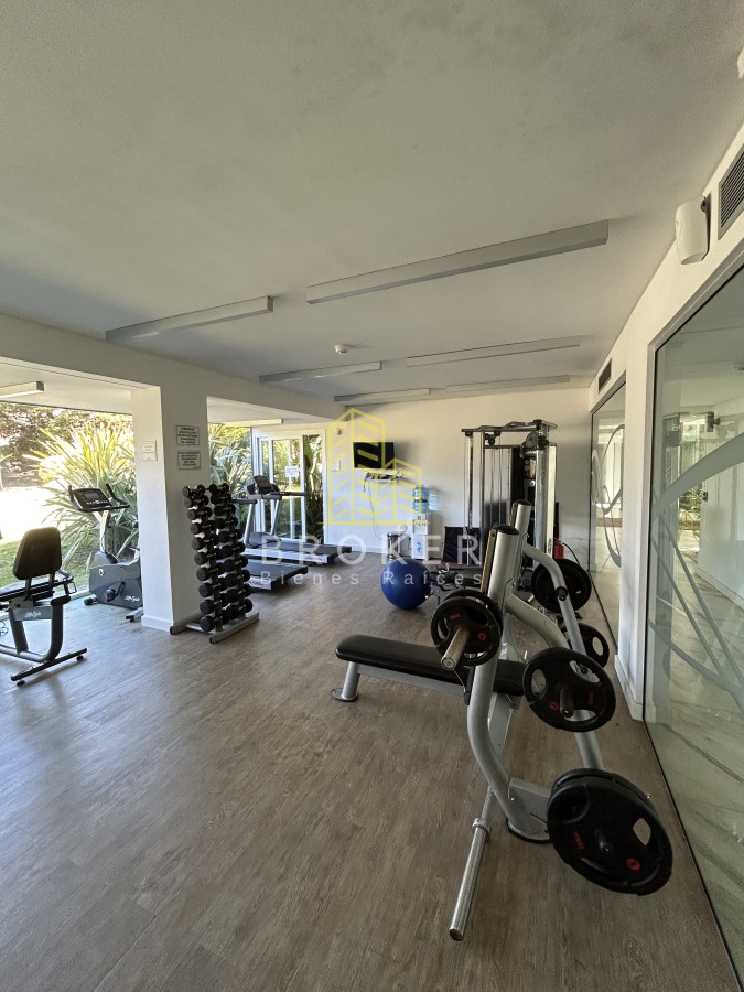 Apartamento ID.800/Venta_de_Penthouse_duplex_en_edificio_de_alta_gama_a_300_metros_del_mar,_Playa_Brava,_Punta_del_Este - Venta de Penthouse duplex en edificio de alta gama a 300 metros del mar, Playa Brava, Punta del Este. Uruguay
