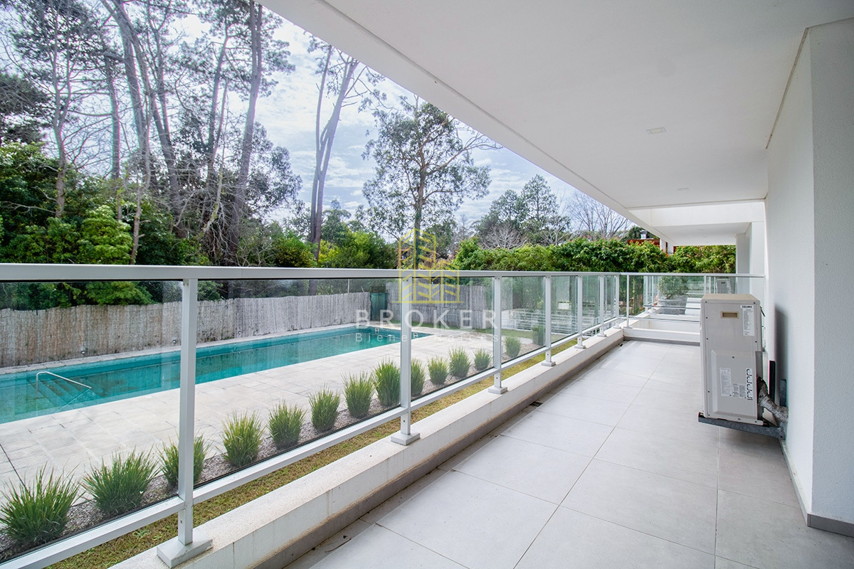 Apartamento ID.456/Venta_Apartamento_Premium_Punta_del_Este_de_2_dormitorios,_Playa_Brava._Venta_de_hermoso_apartamento_por_roosevelt_de_dos_dormitorios._Punta_del_Este. - Venta Apartamento Premium Punta del Este de 2 dormitorios, Playa Brava. Venta de hermoso apartamento por roosevelt de dos dormitorios. Punta del Este.