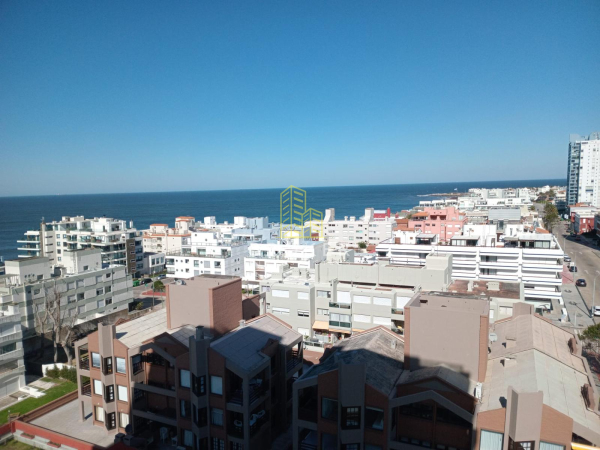 Apartamento ID.9615/Venta_Departamento_en_el_Puerto_de_Punta_del_Este,_con_vista_al_mar_ - Venta Departamento en el Puerto de Punta del Este, con vista al mar 