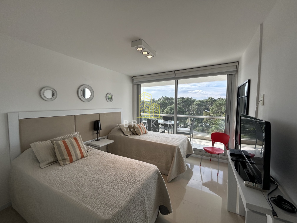 Apartamento ID.1150/Venta_de_hermoso_apartamento_por_roosevelt_de_dos_dormitorios._Punta_del_Este._Uruguay - Venta de hermoso apartamento por roosevelt de dos dormitorios. Punta del Este. Uruguay