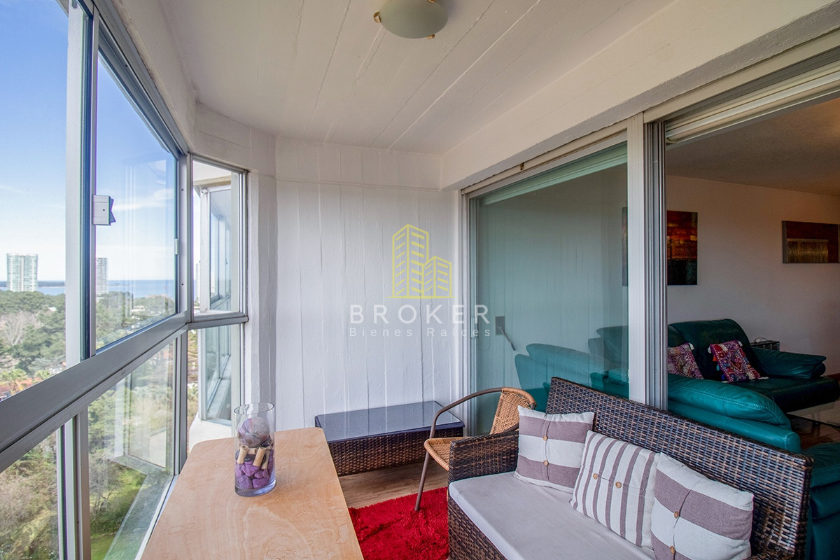 Apartamento ID.1870/Venta_de_apartamento_reciclado_2_dormitorios_en_Roosevelt._Punta_del_Este,_Uruguay. - Venta de apartamento reciclado 2 dormitorios en Roosevelt. Punta del Este, Uruguay.