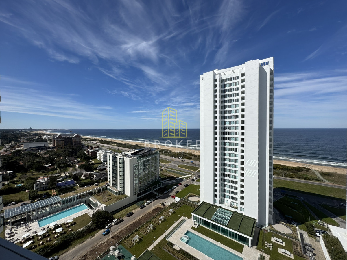 Apartamento ID.9227/VENTA_de_APARTAMENTO_EN_LOOK_BRAVA_3_DORMITORIOS_CON_VISTA_DIRECTA_AL_MAR_595.000USD - VENTA de APARTAMENTO EN LOOK BRAVA 3 DORMITORIOS CON VISTA DIRECTA AL MAR 595.000USD