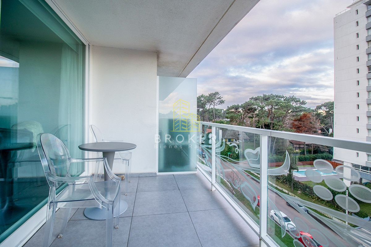 Apartamento ID.1249/Venta_de_apartamento_de_un_dormitorio_y_medio_en_Roosevelt._Punta_del_Este,_Uruguay - Venta de apartamento de un dormitorio y medio en Roosevelt. Punta del Este, Uruguay