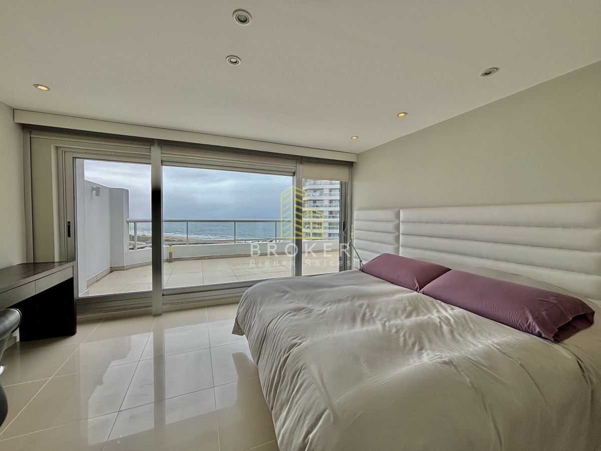 Apartamento ID.2372/venta_apartamento_3_dormitorios_Playa_brava_punta_del_este_vista_al_mar - venta apartamento 3 dormitorios Playa brava punta del este vista al mar
