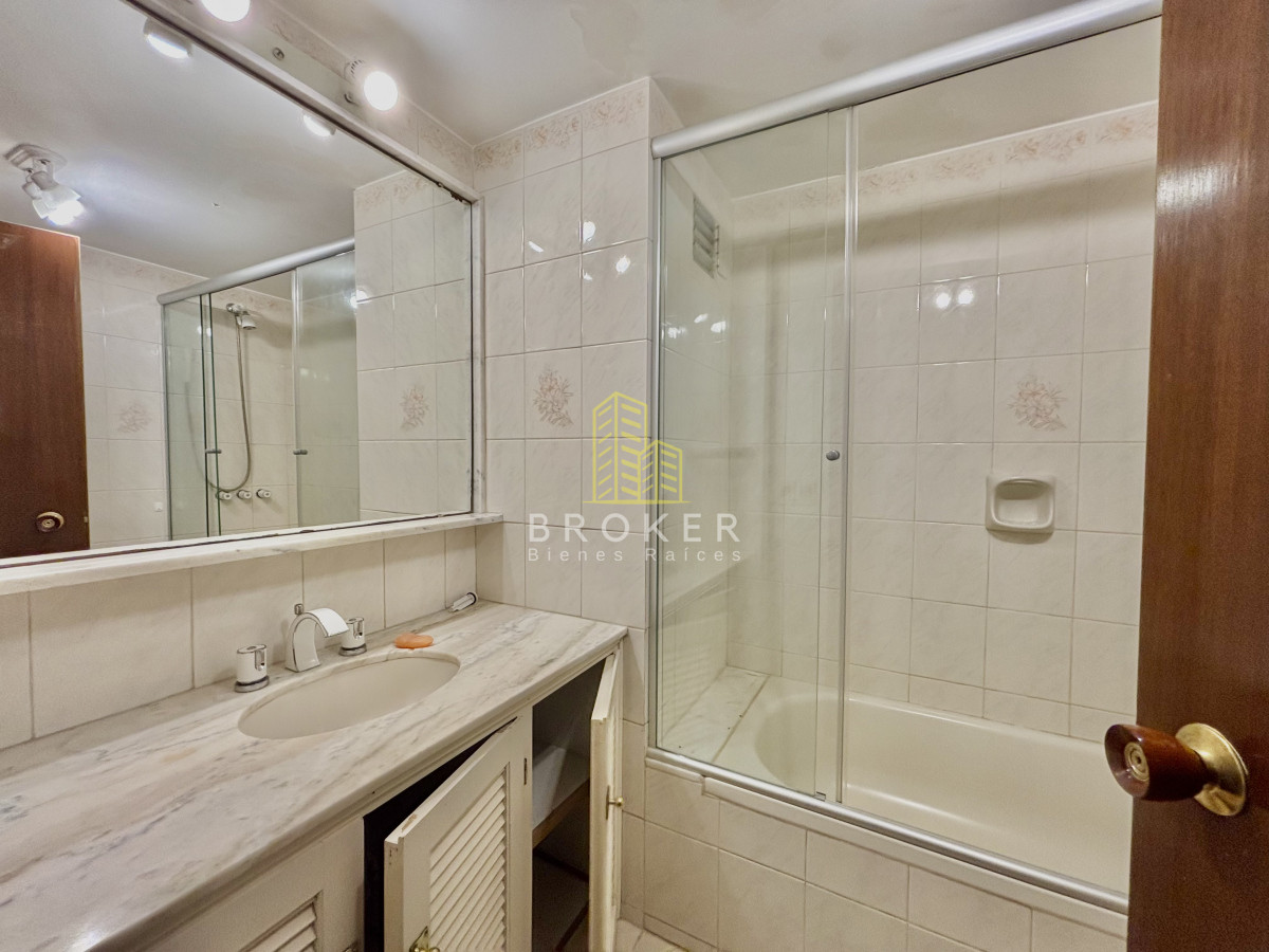 Apartamento ID.9122/Venta_apartamento_3_dormitorios_Península_Punta_del_Este,_Vista_al_mar - Venta apartamento 3 dormitorios Península Punta del Este, Vista al mar