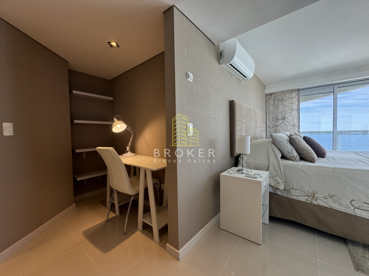 Apartamento ID.9227/VENTA_de_APARTAMENTO_EN_LOOK_BRAVA_3_DORMITORIOS_CON_VISTA_DIRECTA_AL_MAR_595.000USD - VENTA de APARTAMENTO EN LOOK BRAVA 3 DORMITORIOS CON VISTA DIRECTA AL MAR 595.000USD