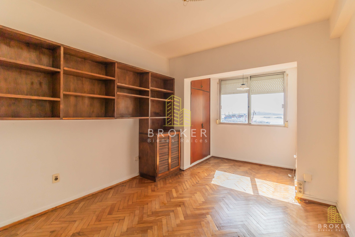 Apartamento ID.2079/Oportunidad!_Venta_Apartamento_4_o_5_dormitorios_Centro_Libertador_ideal_Estudiantes!_Medicina_Quimica_Derecho - Oportunidad! Venta Apartamento 4 o 5 dormitorios Centro Libertador ideal Estudiantes! Medicina Quimica Derecho