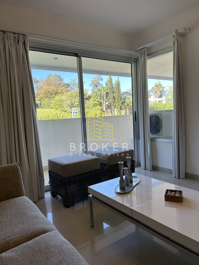 Apartamento ID.696/Apartamento_4_dormitorios_en_Playa_Brava_Rincon_del_Indio - Apartamento 4 dormitorios en Playa Brava Rincon del Indio. Punta del Este, Uruguay.