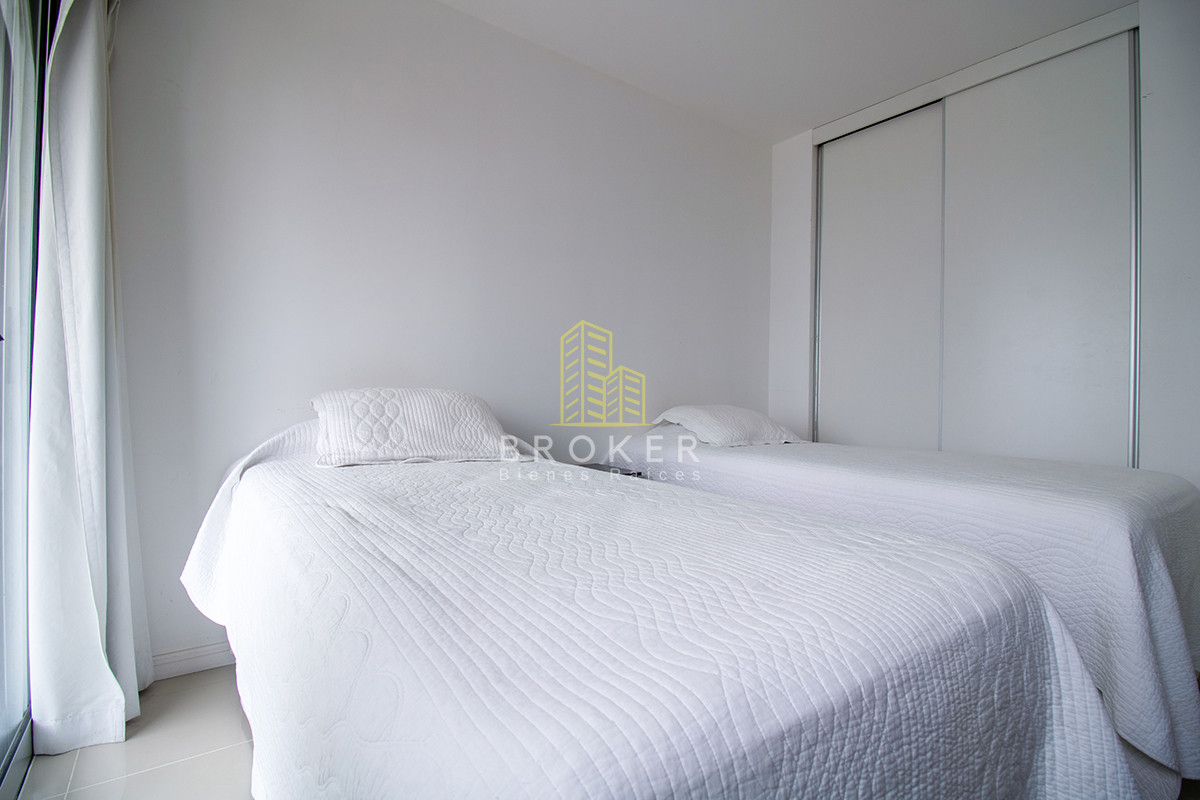 Apartamento ID.729/Apartamento_2_dormitorios_frente_al_Mar,_parada_2_de_la_Brava_Punta_del_Este,_Uruguay._ - Apartamento 2 dormitorios frente al Mar, parada 2 de la Brava Punta del Este, Uruguay. 