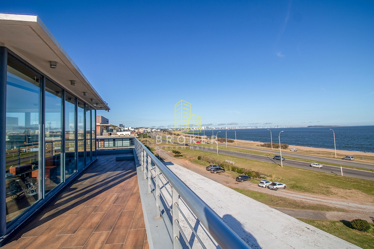 Apartamento ID.1618/Venta_Apartamento_Penthouse_3_Dormitorios_Primera_Linea_Playa_Mansa_y_Vistas_a_la_Laguna_del_Diario_Pinares_Punta_del_Este_Maldonado - Venta Apartamento Penthouse 3 Dormitorios Primera Linea Playa Mansa y Vistas a la Laguna del Diario Pinares Punta del Este Maldonado