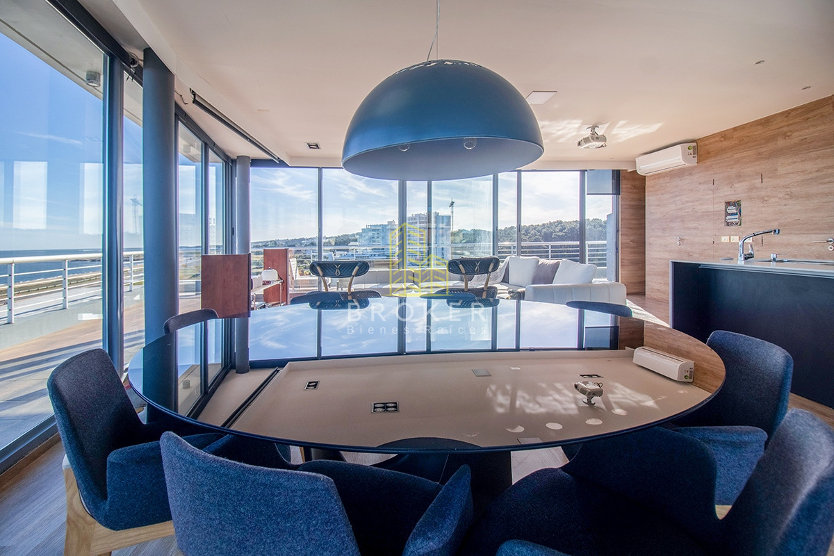 Apartamento ID.1618/Venta_Apartamento_Penthouse_3_Dormitorios_Primera_Linea_Playa_Mansa_y_Vistas_a_la_Laguna_del_Diario_Pinares_Punta_del_Este_Maldonado - Venta Apartamento Penthouse 3 Dormitorios Primera Linea Playa Mansa y Vistas a la Laguna del Diario Pinares Punta del Este Maldonado