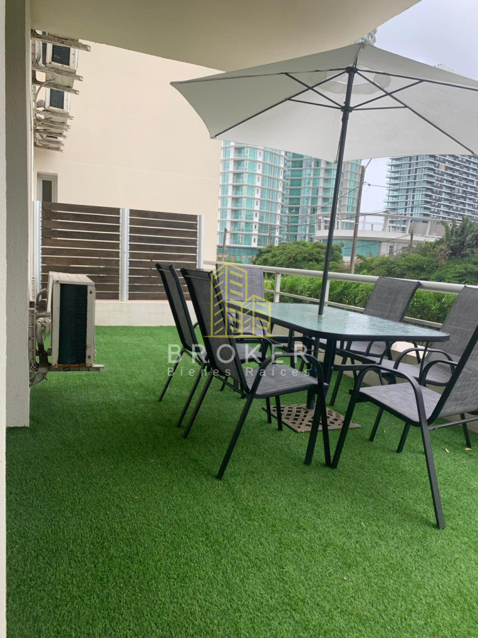 Apartamento ID.8835/Alquiler_Departamento_2_dormitorios_Punta_del_Este_en_temporada_en_edificio_con_amenities_en_Punta_del_Este - Alquiler Departamento 2 dormitorios Punta del Este en temporada en edificio con amenities en Punta del Este