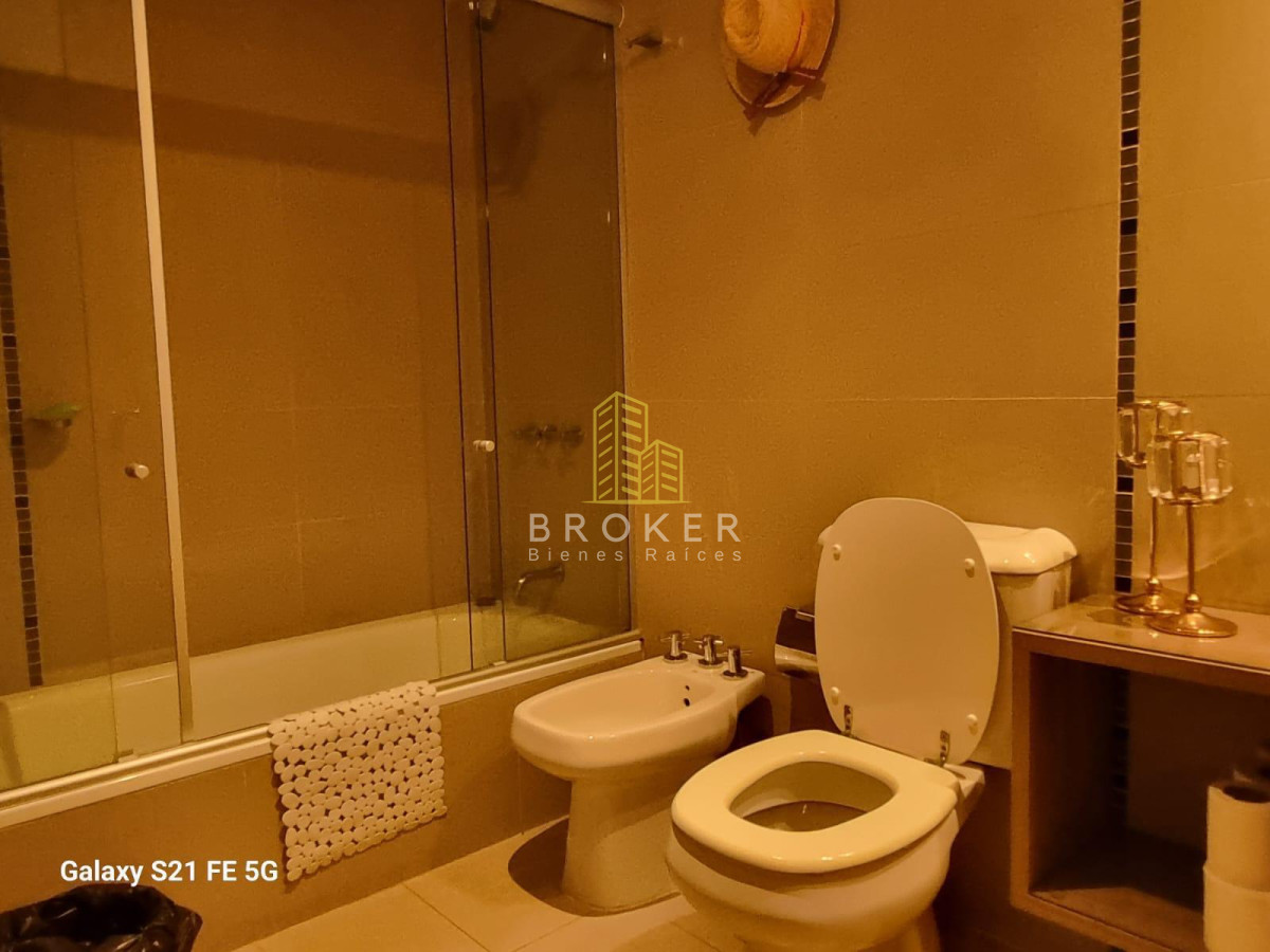 Apartamento ID.9012/Alquiler_anual_de_monoambiente_en_Punta_del_Este_a_media_cuadra_del_puerto! - Alquiler anual de monoambiente en Punta del Este a media cuadra del puerto!