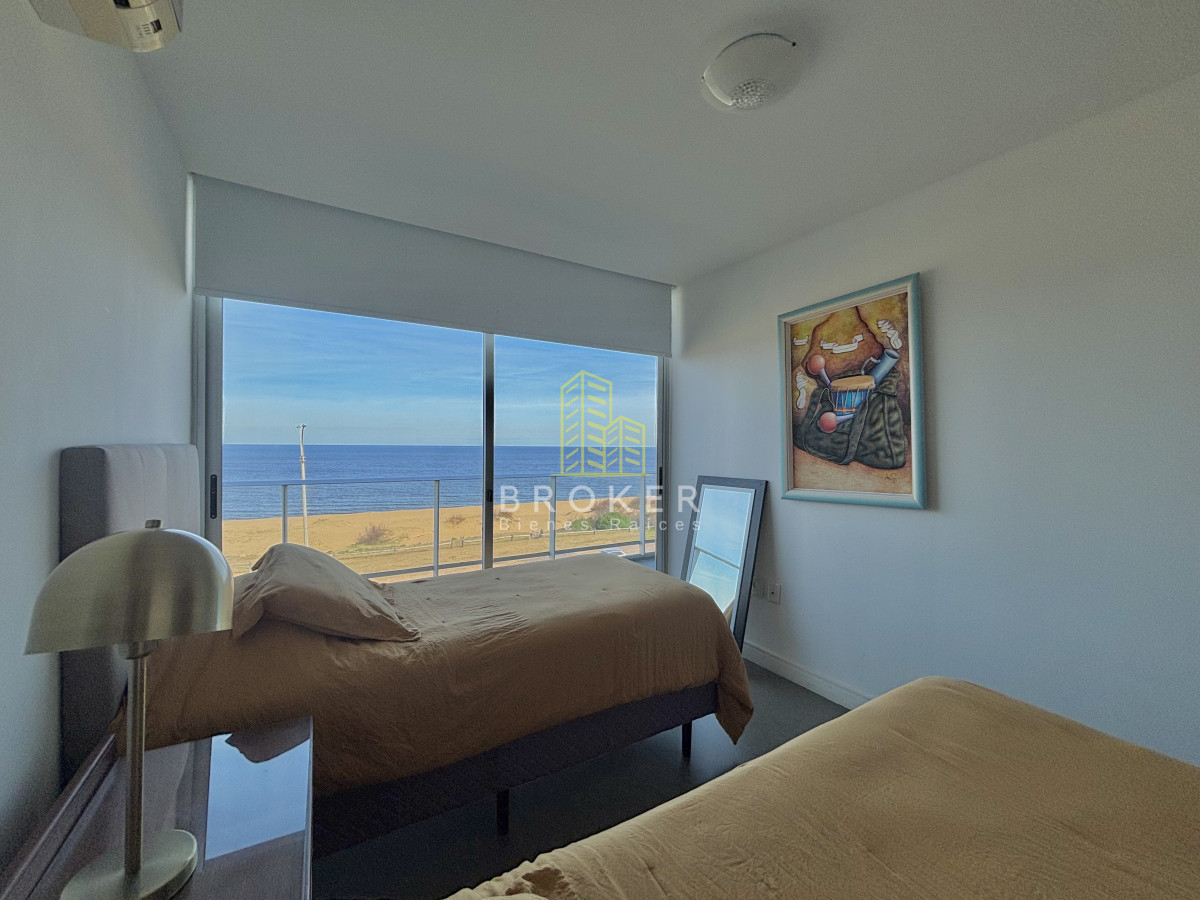 Apartamento ID.9162/Venta_apartamento_Punta_del_Este_2_dormitorios_playa_mansa_punta_del_este_vista_al_mar_ - Venta apartamento Punta del Este 2 dormitorios playa mansa punta del este vista al mar 