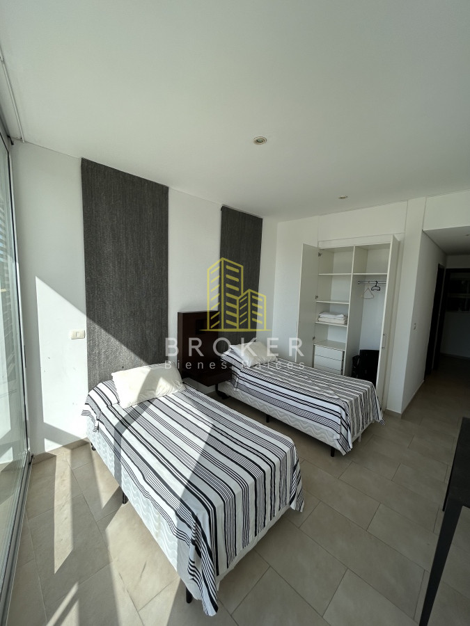 Apartamento ID.517/Venta_de_espectacular_apartamento_de_3_dorm._en_La_Barra_con_vista_única - Venta de espectacular apartamento de 3 dorm. en La Barra con vista única. . Punta del Este, Uruguay.