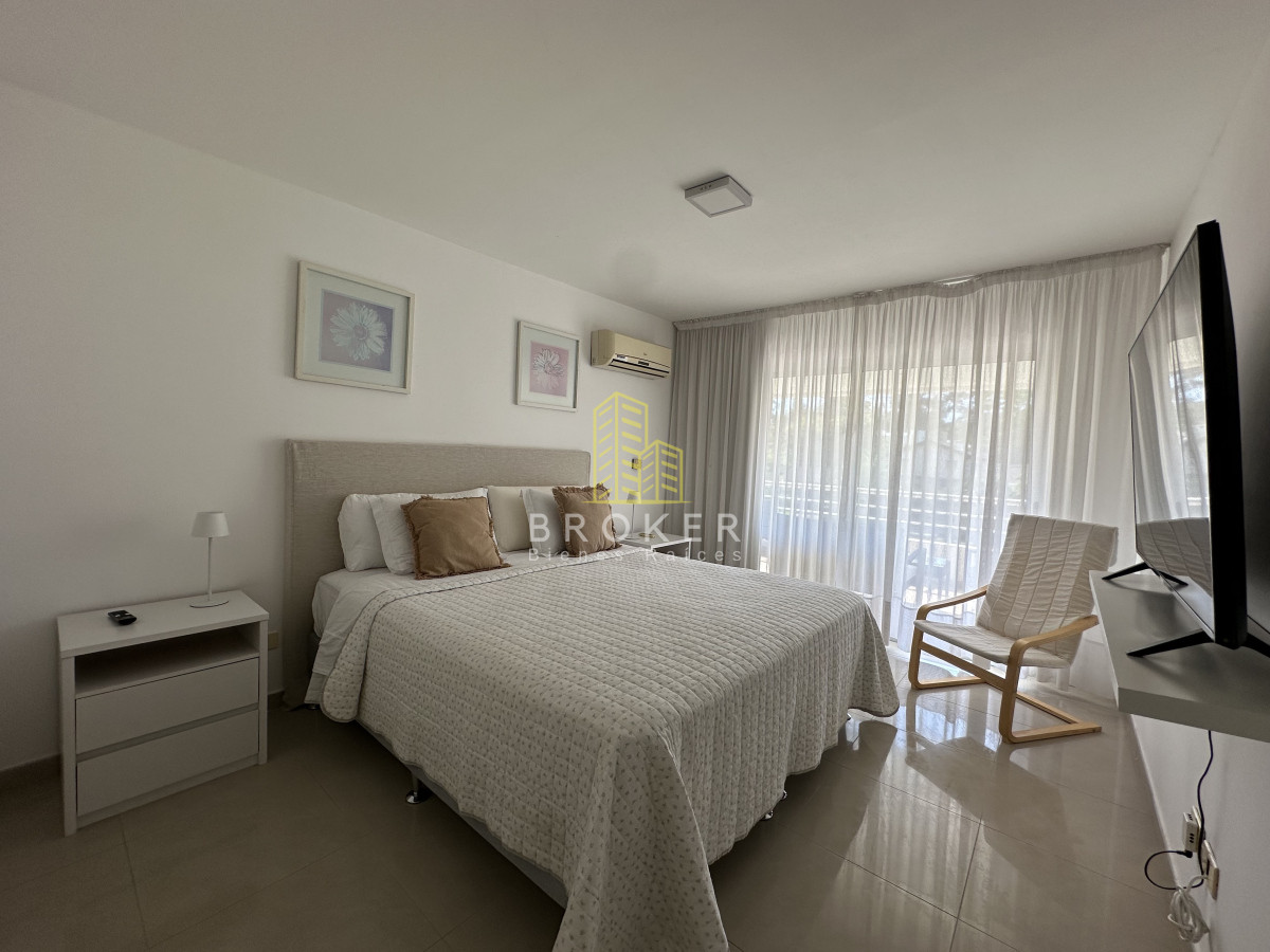 Apartamento ID.813/Venta_de_Penthouse_en_rincon_del_indio,_tres_dormitorios_y_terraza._Punta_del_Este,_Uruguay - Venta de Penthouse en rincon del indio, tres dormitorios y terraza. Punta del Este, Uruguay