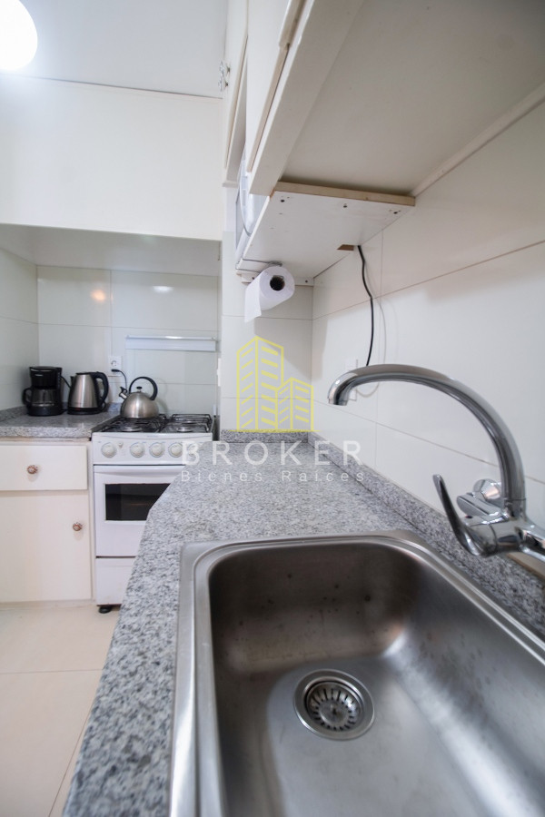 Apartamento ID.682/Apartamento_vista_al_mar_2_Dorm._en_VENTA,_Península,_Punta_del_Este - Apartamento vista al mar 2 Dorm. en VENTA, Península, Punta del Este