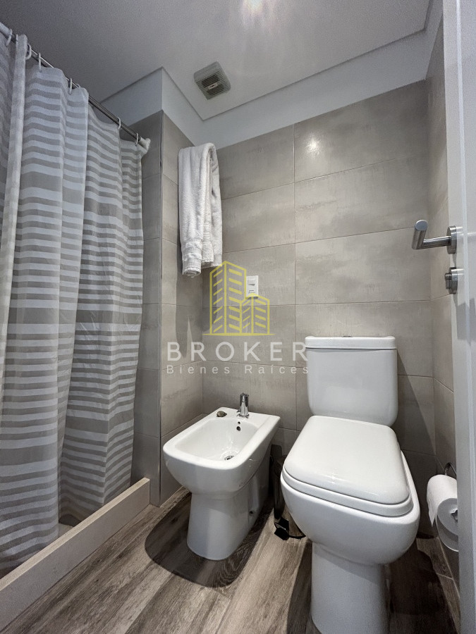 Apartamento ID.800/Venta_de_Penthouse_duplex_en_edificio_de_alta_gama_a_300_metros_del_mar,_Playa_Brava,_Punta_del_Este - Venta de Penthouse duplex en edificio de alta gama a 300 metros del mar, Playa Brava, Punta del Este. Uruguay