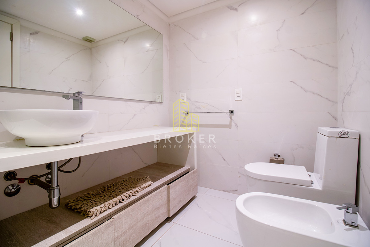 Apartamento ID.456/Venta_Apartamento_Premium_Punta_del_Este_de_2_dormitorios,_Playa_Brava._Venta_de_hermoso_apartamento_por_roosevelt_de_dos_dormitorios._Punta_del_Este. - Venta Apartamento Premium Punta del Este de 2 dormitorios, Playa Brava. Venta de hermoso apartamento por roosevelt de dos dormitorios. Punta del Este.