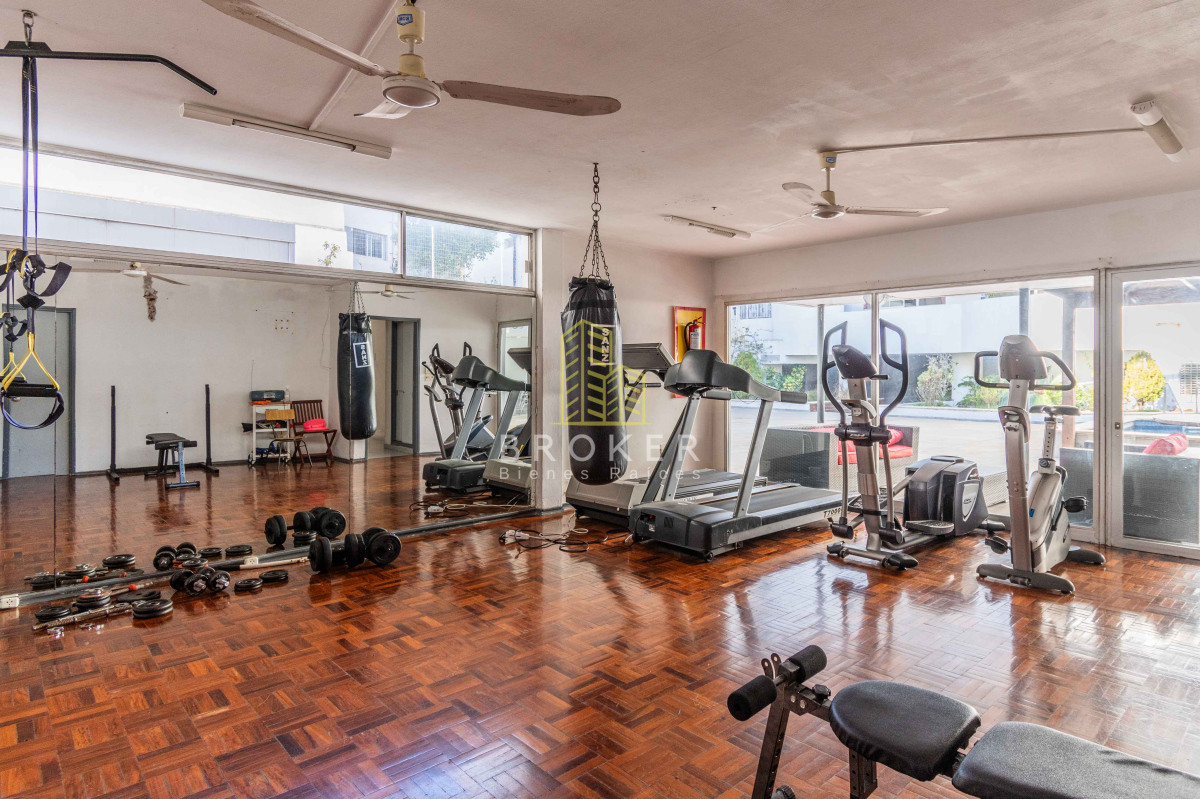 Apartamento ID.2030/Venta_apartamento_5_dormitorios_en_Punta_Carretas,_Montevideo_Uruguay - Venta apartamento 5 dormitorios en Punta Carretas, Montevideo Uruguay