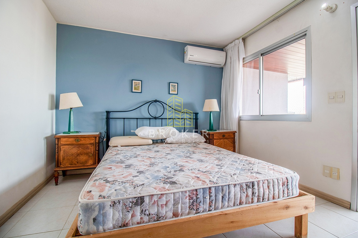 Apartamento ID.765/Apartamento_Penthouse_en_Venta_de_4_dormitorios_en_La_Brava_con_terraza_y_parrillero_con_Vistas_La_Pastora_Punta_del_Este - Apartamento Penthouse en Venta de 4 dormitorios en La Brava con terraza y parrillero con Vistas La Pastora Punta del Este