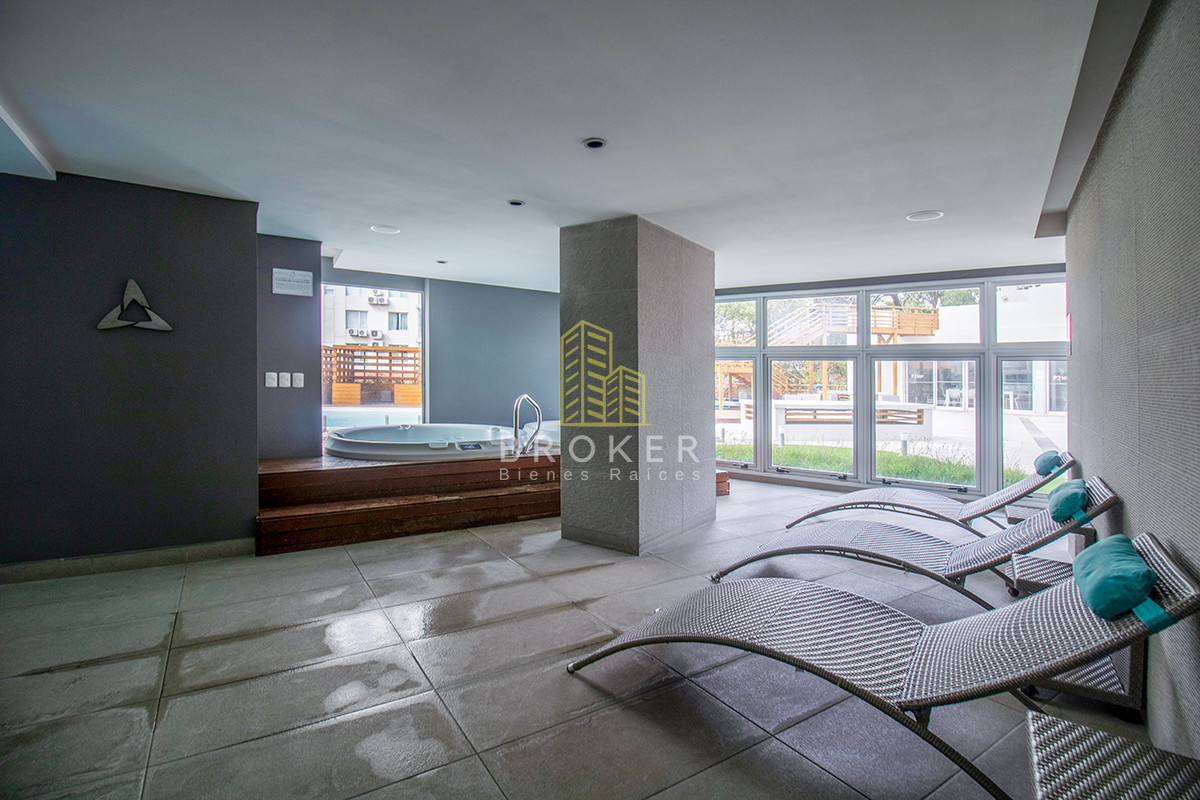 Apartamento ID.2092 - WIND TOWER Alquiler Temporal Apartamento de 2 dormitorios en Playa Brava Amenities y Servicios Punta del Este