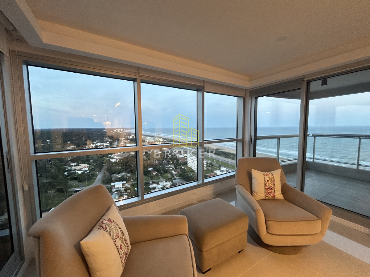 Apartamento ID.2169/Alquiler_de_apartamento_de_lujo_en_Brava,_Punta_Del_Este - Alquiler de apartamento de lujo en Brava, Punta Del Este