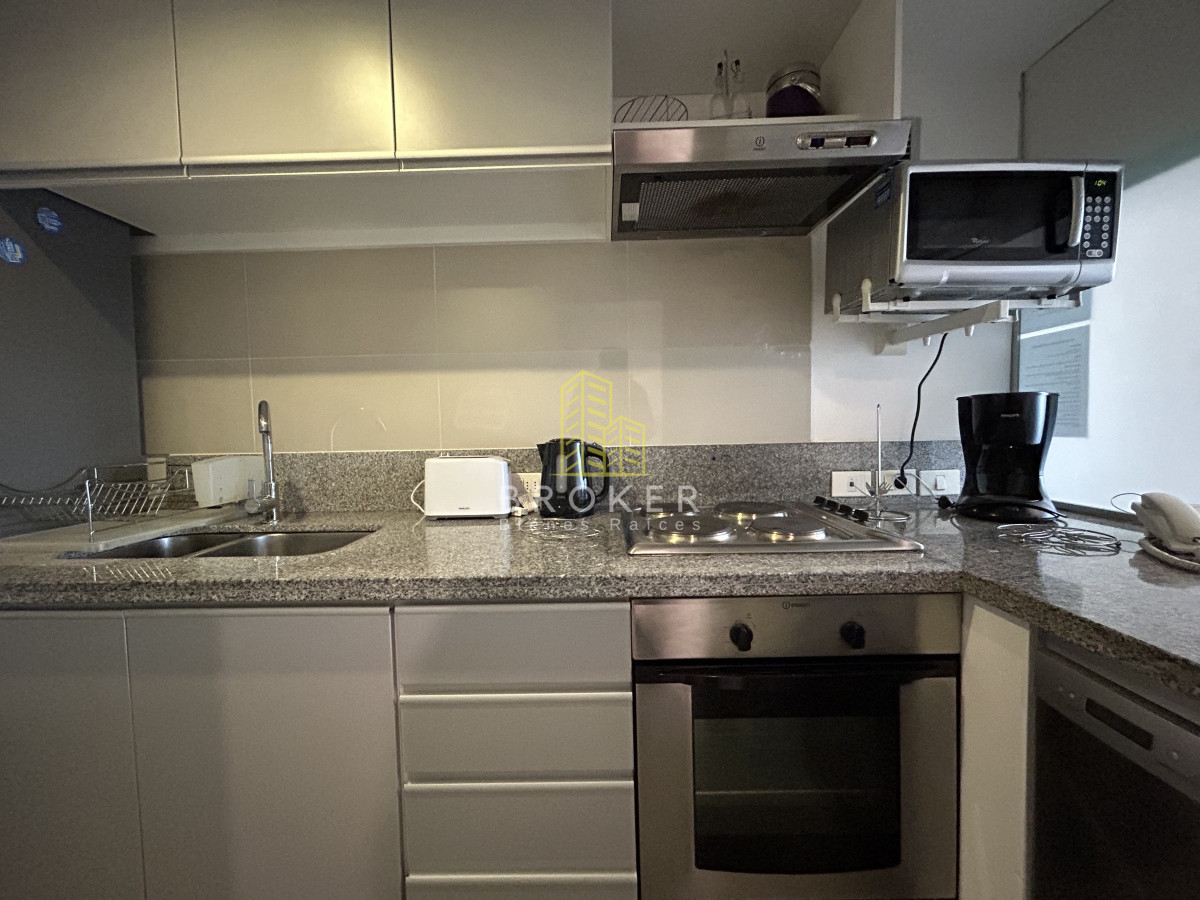 Apartamento ID.2017/Venta_de_hermoso_apartamento_2_dormitorios_en_una_de_las_mejores_zonas_de_Punta_del_Este - Venta de hermoso apartamento 2 dormitorios en una de las mejores zonas de Punta del Este