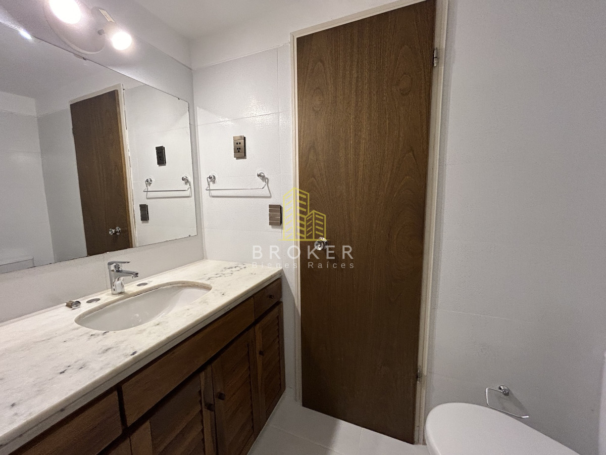 Apartamento ID.1741/Oportunidad_venta_de_apartamento_piso_alto_en_Roosevelt,_dos_dormitorios._Punta_del_Este,_Uruguay. - Oportunidad venta de apartamento piso alto en Roosevelt, dos dormitorios. Punta del Este, Uruguay.