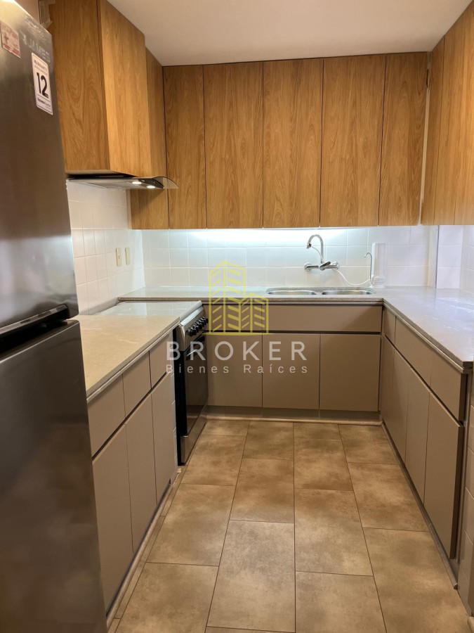 Apartamento ID.9615/Venta_Departamento_en_el_Puerto_de_Punta_del_Este,_con_vista_al_mar_ - Venta Departamento en el Puerto de Punta del Este, con vista al mar 