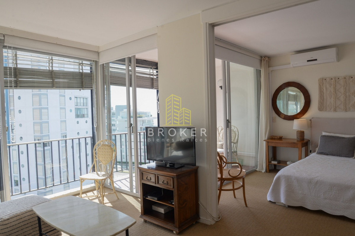 Apartamento ID.525/Venta_Apartamento_1_dormitorio_Península_Punta_del_Este_vista_al_mar - Venta Apartamento 1 dormitorio Península Punta del Este vista al mar