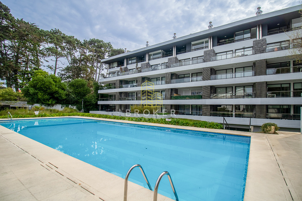 Apartamento ID.9349/Oportunidad_Apartamento_en_Venta_1_Dormitorio_con_Parrillero_Garaje_y_Servicios_San_Rafael_Punta_del_Este - Oportunidad Apartamento en Venta 1 Dormitorio con Parrillero Garaje y Servicios San Rafael Punta del Este