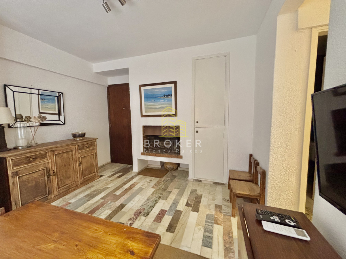 Apartamento ID.8523/Apartamento_en_Venta,_frente_al_mar_en_Península,_Punta_del_Este - Apartamento en Venta, frente al mar en Península, Punta del Este